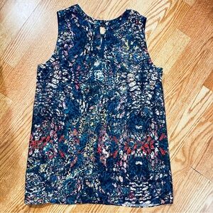 Cabi Multicolor Floral Pattern Lined Sleeveless Top  Keyhole Front & Back